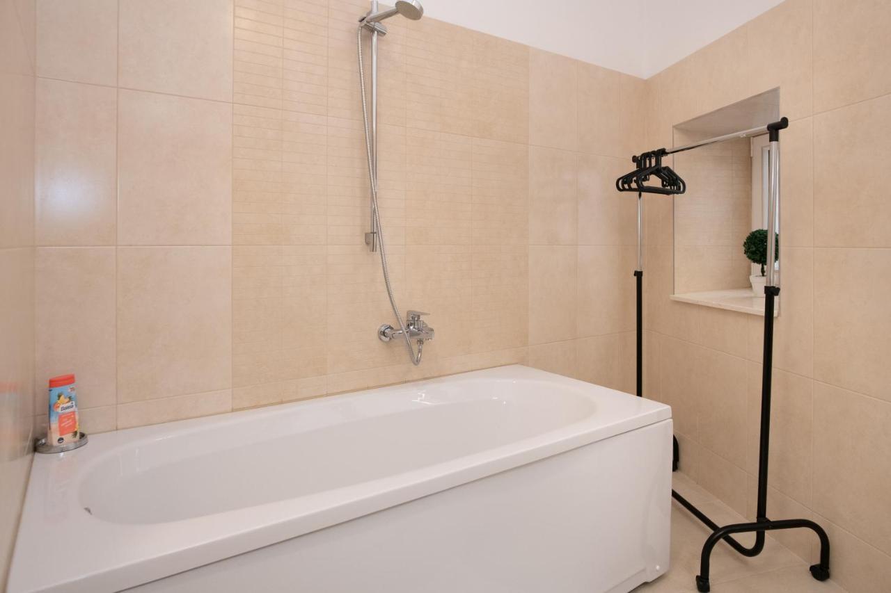 Apartments Barone Sibenik Exterior photo